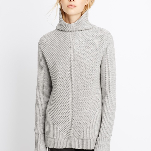 Vince | Like-New Navy Knit - Picture 1 of 8